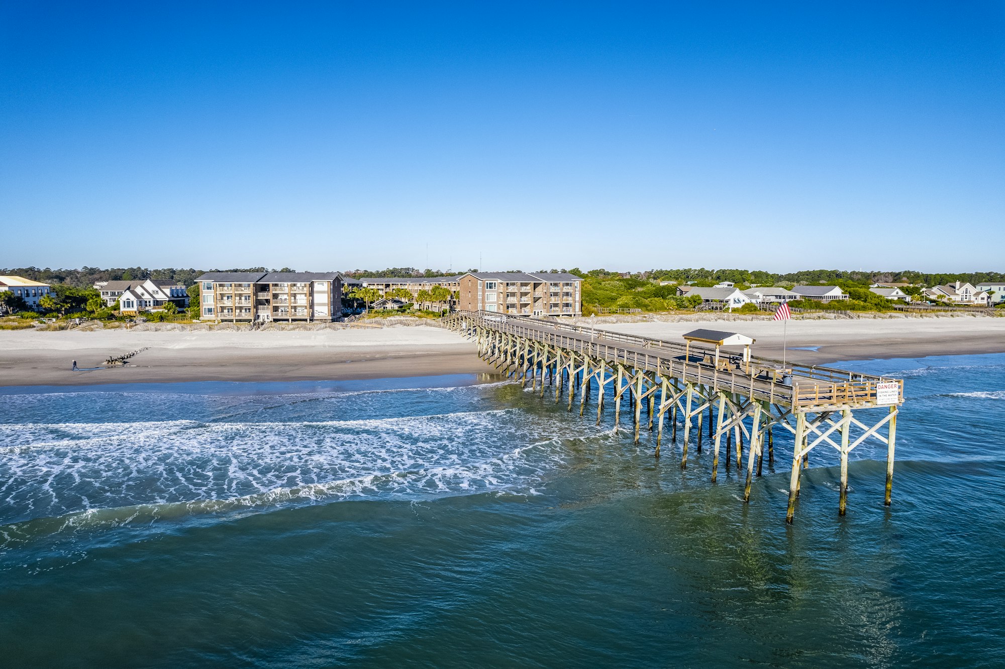 Escape to Pawleys Pier Village: Your Perfect Seaside Retreat 